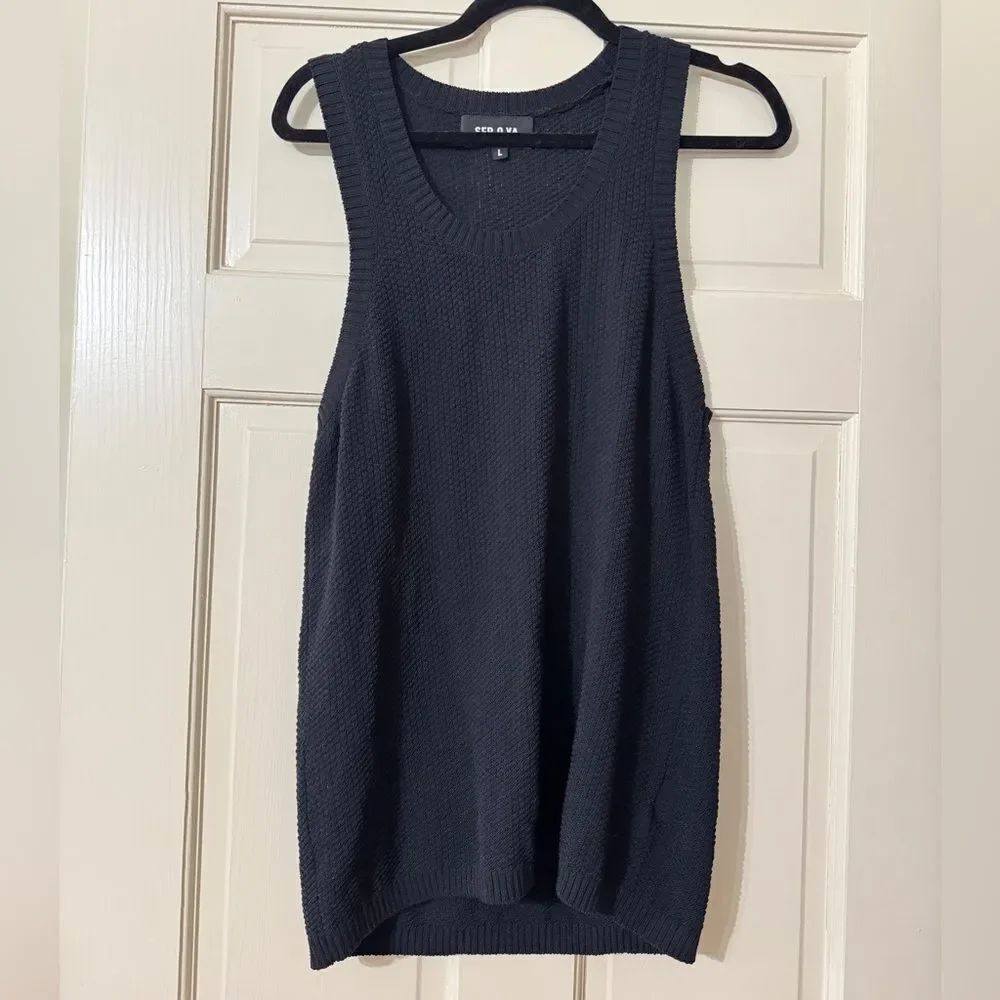 Women’s SER.O.YA Textured Black Tank Top L